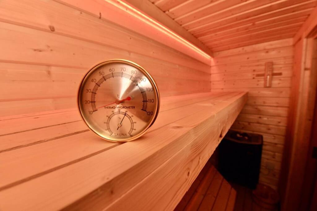 Flanders Loft Luxury Apartment With Sauna Dungiven Экстерьер фото